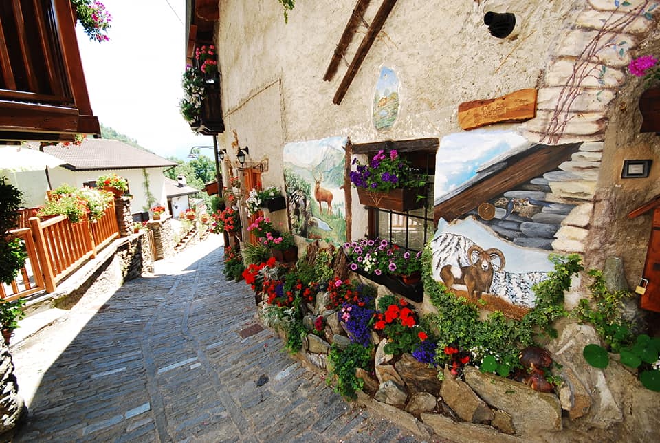 Usseaux uno dei borghi più belli d'Italia - Gite Fuori Porta in Piemonte